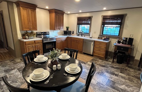 Centre Hall House | Elegantly Restored Historical Residence