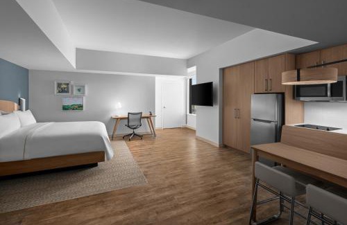 Main - Military Plaza Hotel | Element San Antonio Riverwalk