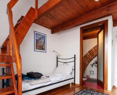 Oristano Historic Centre House | Eleonora Room & Breakfast