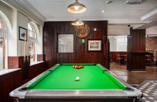 Wakefield Hotel | Elephant and Castle