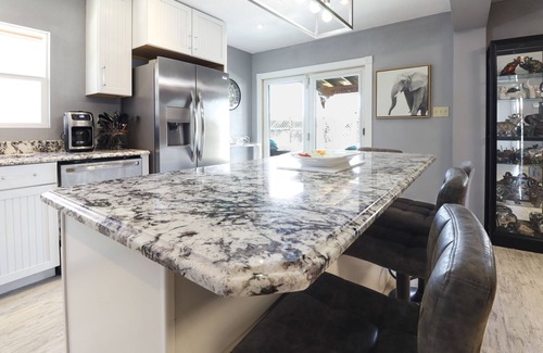 Elephant Butte House | Elephant Butte Home w/Propane Grill: 1 Mi to Lake