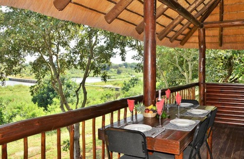 Nkomazi Cabin | Elephant Walk Retreat
