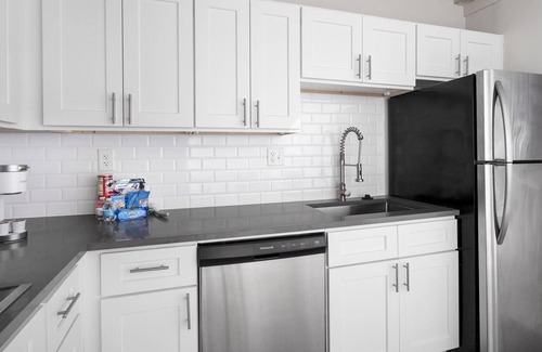 Mobile Apartment | Elevate Studio 7 - Studio Apartment, Sleeps 2