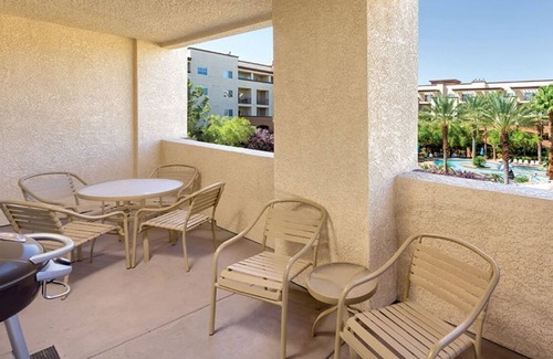 Enterprise Condo | Elevate Your Getaway in this Exclusive Condo with a Lazy River ~ Special Offer!