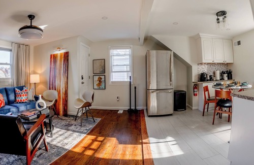 Maywood Apartment | Elevated Charm Modern 2BR Near NYC | Ideal for Travel Nurses