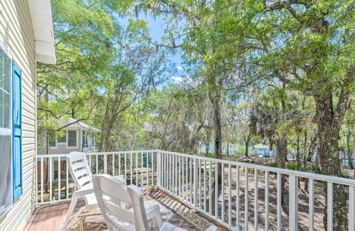 Bell House | Elevated Home w/ Fire Pit + Dock on Suwannee River