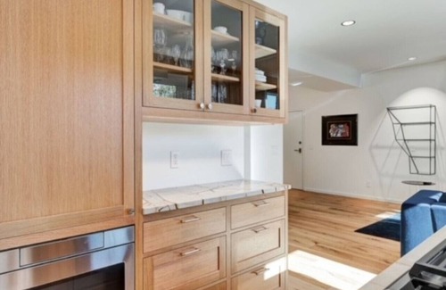 Corbett - Terwilliger - Lair Hill Condo | Elevated Living in the Hills