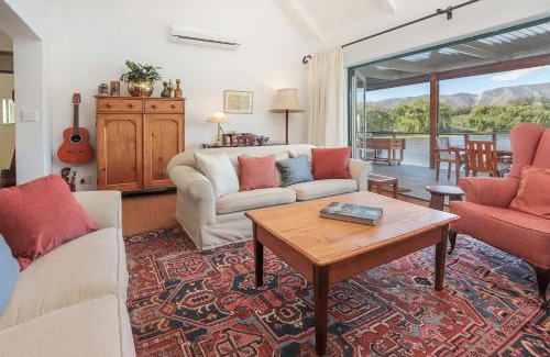 Grabouw Cabin | Elgin Country Lodge