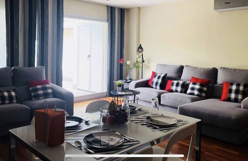 Las Palmas de Gran Canaria House | elite residential. 3D, 2B, terrace and garden + WIFI