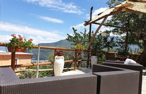 Monte Chiaro Villa | Elisabeth Residence