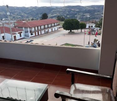 Tota Apartment | Eliseo Tota Balcón