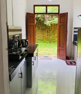 Dickwella House | Elisha Place Hiriketiya