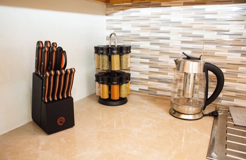 Mahaut Apartment | Elite Island Breeze 2-bed apt in Jimmit, WiFi, AC, Free Parking,Central location