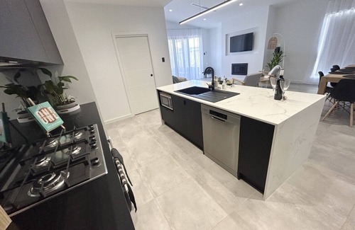 Port Hughes Apartment | Elite Oasis - Elegant New Home in the Dunes Estate