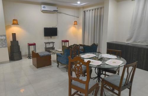 Jaipur Apartment | Elite Room - A Home Away