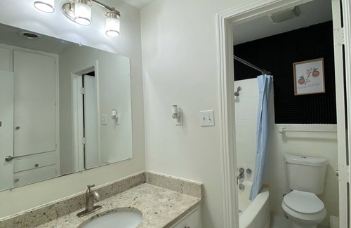 Tougaloo Cabin | Elite Suite with private parking in North Jackson