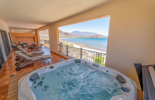 Loreto House | Elite VIP Penthouse 2 BR 3Bath Ocean Front 2696 sq. ft. sleeps 6 VDP Loreto