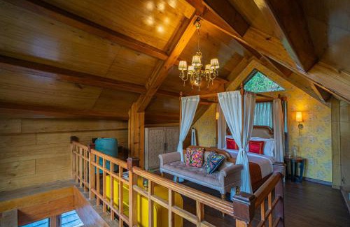 Shyamkhet Villa | ELIVAAS Blushing Pines 3 BHK With Indoor Pool, Attic and Classy Interiors