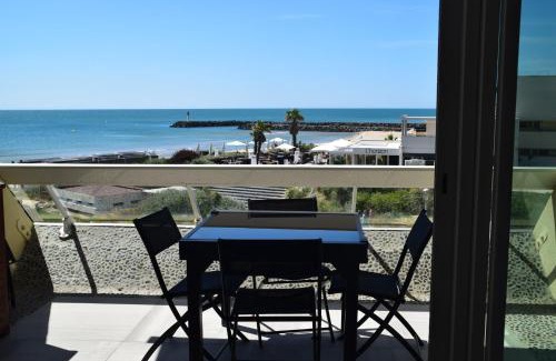 Naturist Village Apartment | Elixxir