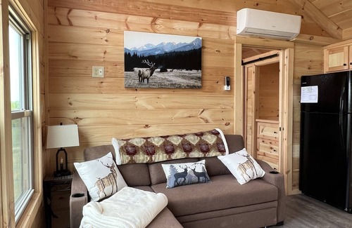 Boone Cabin | Elk Knob Nook ~ A tiny cabin overlooking Elk Knob, one of NC’s highest peaks!