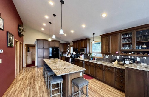 Baker City Apartment | Elkhorn Views Home, Beautiful!