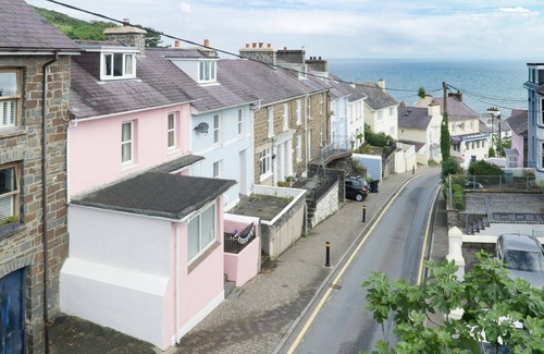 New Quay Cottage | Ellesmere, New Quay - Three Bedroom Cottage, Sleeps 5