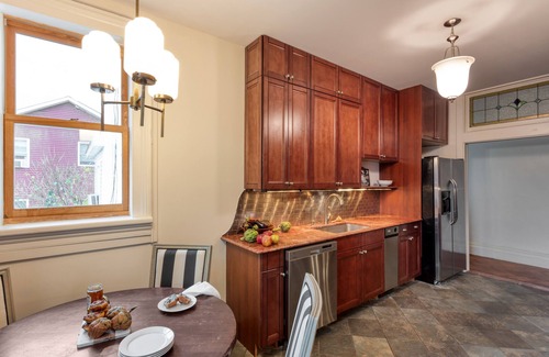 Saugerties House | Elliot by AvantStay | Historic Character Home in Great Location!