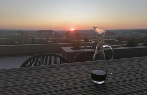 Greater Johannesburg Metropolitan Area Apartment | Ellipse Luxury Ground Floor Sunset Retreat
