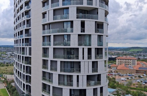 Greater Johannesburg Metropolitan Area Apartment | Ellipse Waterfall, Cassini, 2 Bedroom en-suite Apartment