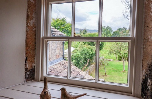 Airton House | ELLIS HOUSE, family friendly, character holiday cottage in Airton