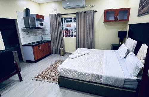 Lusaka Cabin | ELON MOREH LODGE