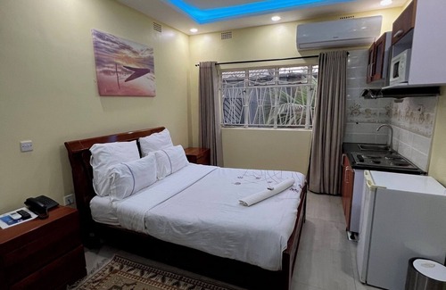 Lusaka Cabin | ELON MOREH LODGE