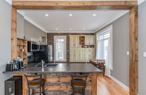 Elora Apartment | Elora Gingerview Its comfort with a View
