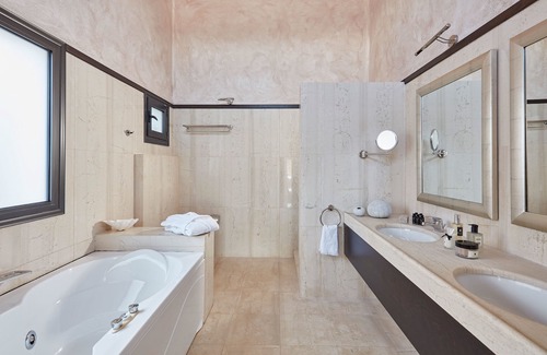 Elounda Hotel | Elounda Palm Hotel