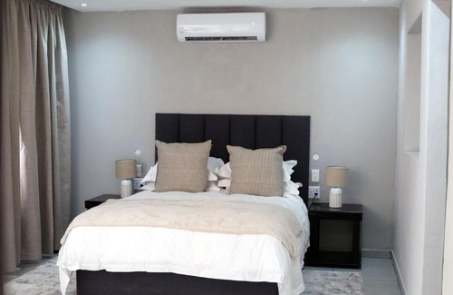 Nkowankowa Bed & Breakfast | Elson Manor Guesthouse
