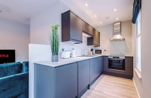 Southport Apartment | Elysée Suites - Modern 1 Bed Flat in Southport