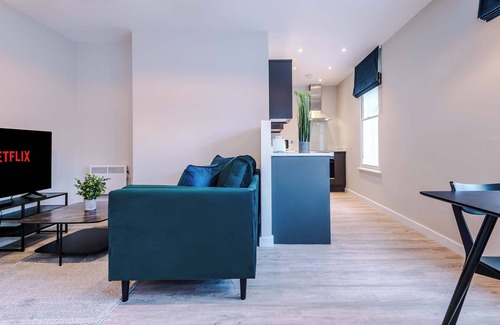 Southport Apartment | Elysée Suites - Modern 1 Bed Flat in Southport