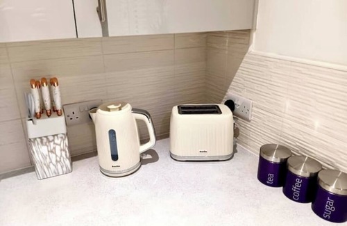 Darlington House | Elysian Escape, modern 5 bedroom house, sleeps 12
