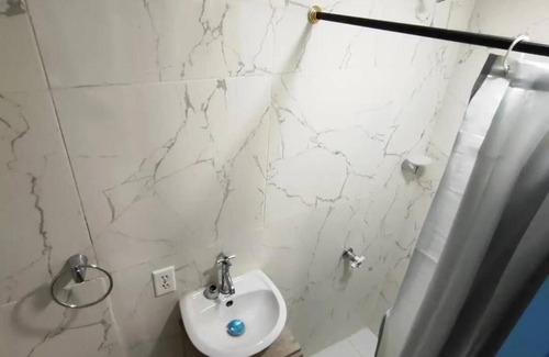 Marbella Apartment | em3-2g 4-Bedroom Apartment in a residential area with air conditioning and wifi