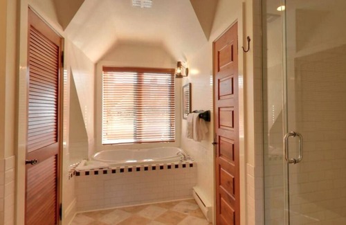 Mont-Tremblant Resort | Embarc Tremblant March 7-14/2020, 1bd/2ba
