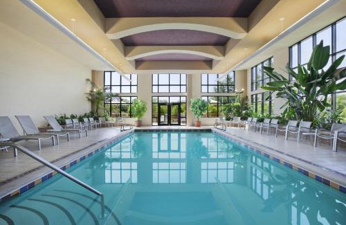 Hot Springs Hotel | Embassy Suites by Hilton at Hot Springs Convention Center