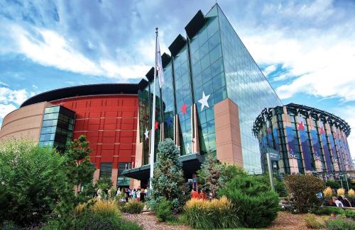 Dupont Hotel | Embassy Suites by Hilton Denver International Airport
