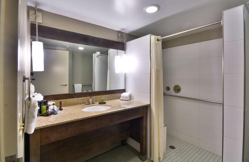 Montbello Hotel | Embassy Suites by Hilton Denver Central Park