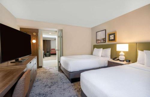 White Station Hotel | Embassy Suites by Hilton Memphis East Germantown Area