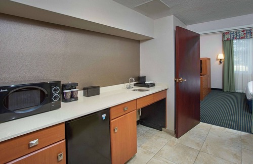 Lexington Hotel | Embassy Suites by Hilton Lexington/UK Coldstream