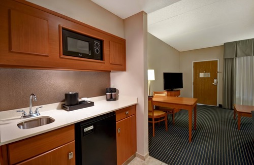 Lexington Hotel | Embassy Suites by Hilton Lexington/UK Coldstream