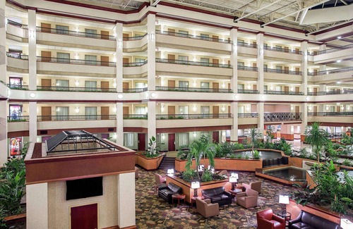 Lexington Hotel | Embassy Suites by Hilton Lexington/UK Coldstream
