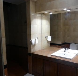 Kurunduwatta Apartment | Embassy Suites