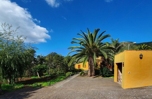 Tegueste Cottage | Emblematic House "La Arañita".