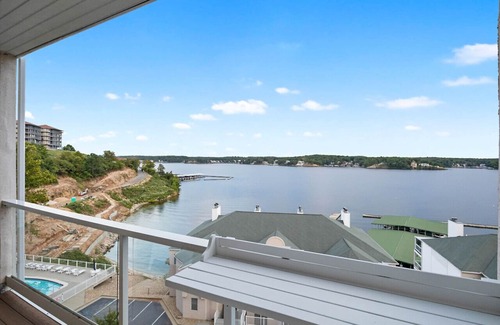 Lake Ozark Condo | Emerald Bay Overlook! - Breathtaking View & Pools!